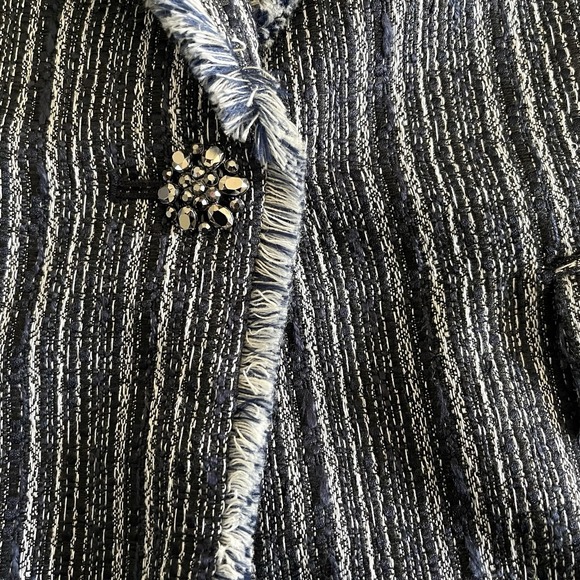 Chico's Striped Tweed Blazer Jacket 1P 8P US Navy Single Button Fringe - Picture 7 of 11